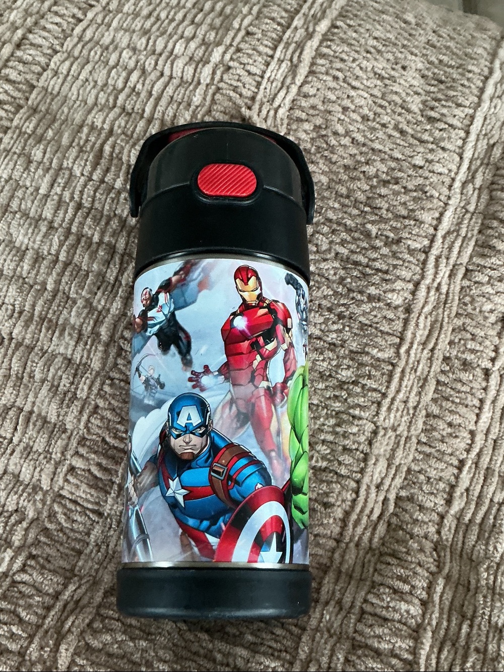 Marvel Kids Red and Black Insulated Water Bottle - Avengers Design